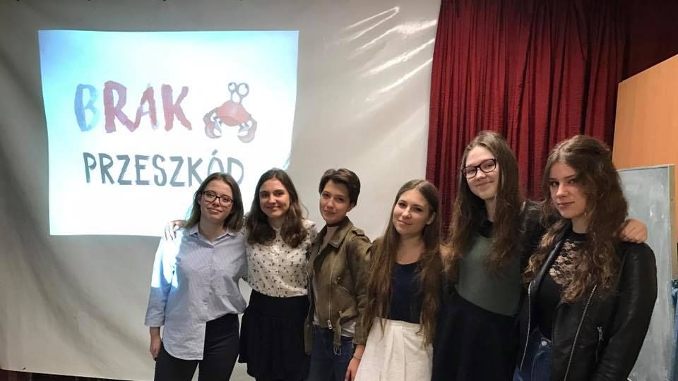Organizatorki akcji "Daj włos!"