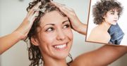 Myjesz włosy wieczorem czy rano? To ma znaczenie!