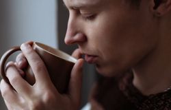 Dlaczego mężczyźni powinni pić kawę