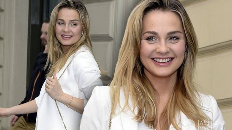 Małgorzata Socha w białej stylizacji