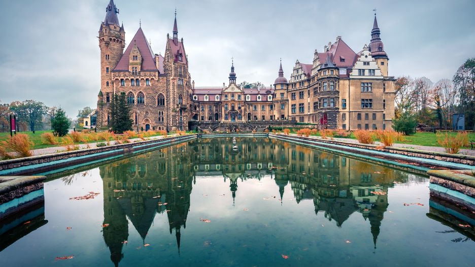 Escape room znajduje się m.in. na terenie zamku w Mosznej.