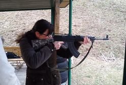 Wyzywa polityków, umieszcza wulgarne wpisy i życzy śmierci Tuskowi. To właśnie dyrektorka w Ministerstwie Środowiska