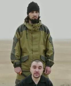 ISIS zabija rosyjskiego "oficera wywiadu", nagranie publikuje w sieci. Rosjanie dementują