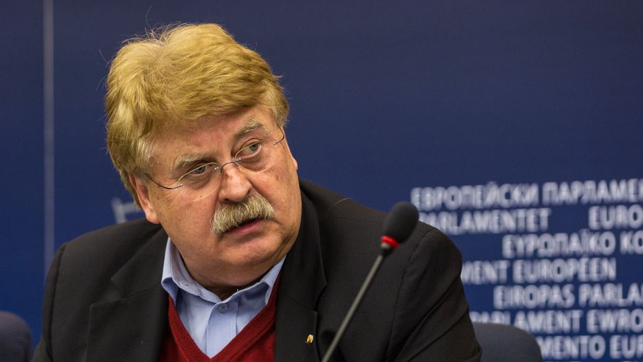 Elmar Brok
