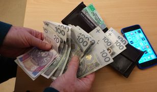 Oszustwo na 13. emeryturę. Emeryt stracił 4 tys. zł