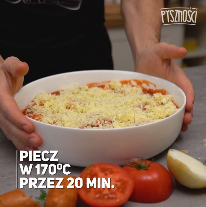 Gnocchi z kiełbasą w sosie pomidorowym- Pyszności