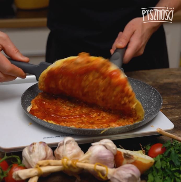 Tortilla z farszem mięsno-ziemniaczanym- Pyszności