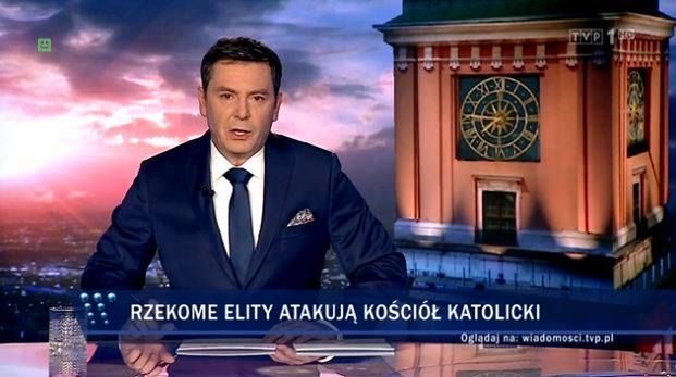 TVP puściła wyciętą wypowiedź Smarzowskiego w "Wiadomościach". "Rzekome elity atakują Kościół Katolicki"