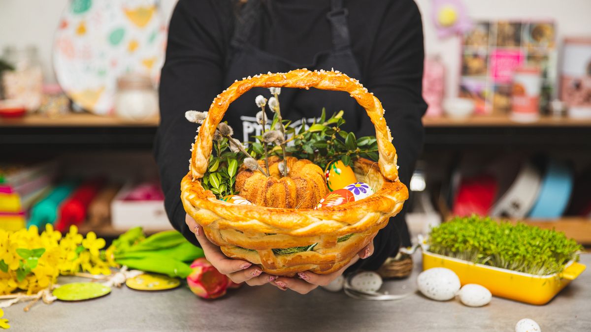 Drożdżowy koszyk wielkanocny- Pyszności