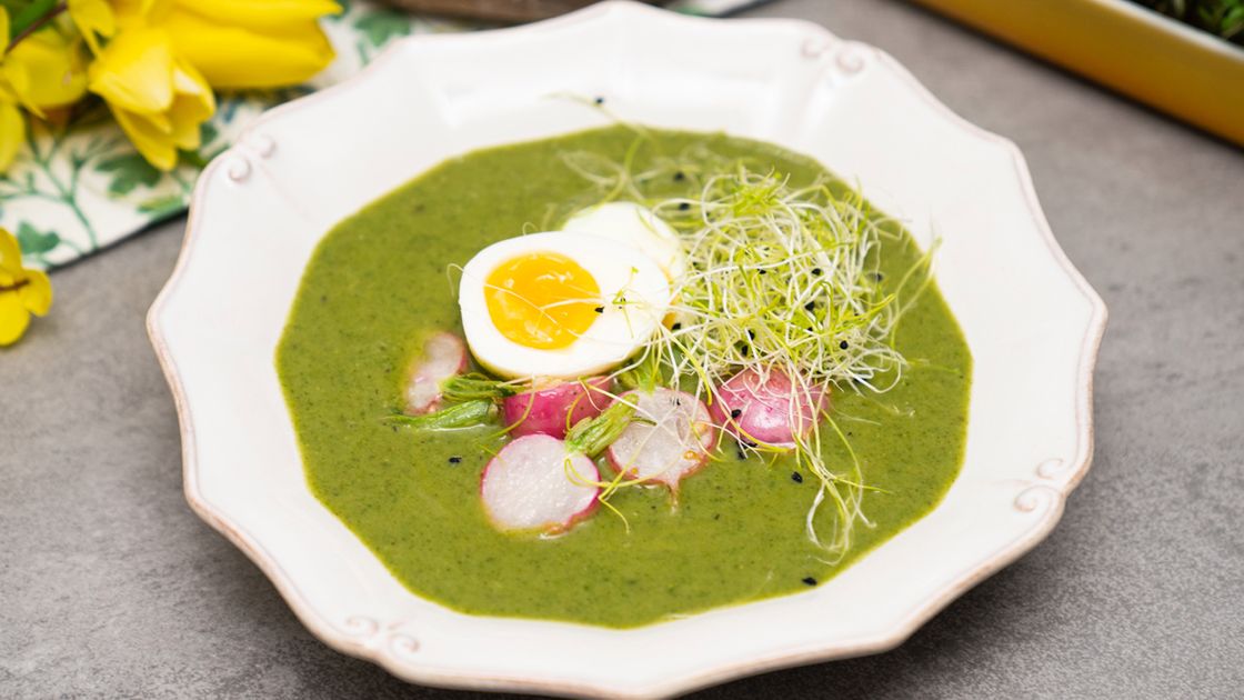 Wielkanocna zupa krem z liści rzodkiewki- Pyszności