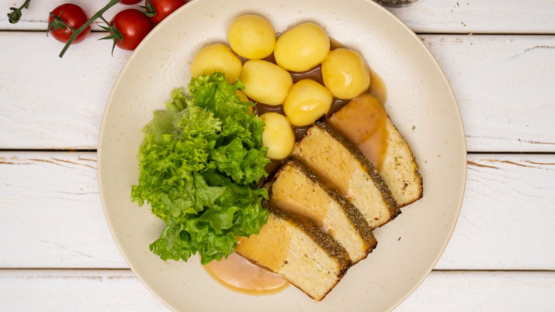 Pieczeń z piersi kurczaka- Pyszności