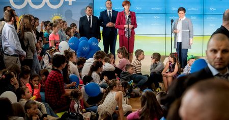 Podsumowanie 500+. PiS przypomina krytykę opozycji