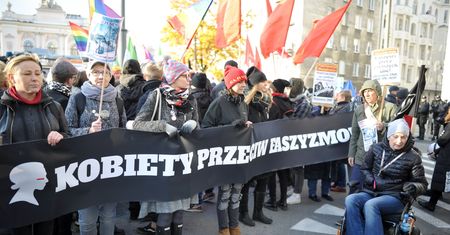Niemiecka gazeta pyta: czy w Polsce wolno bić kobiety?
