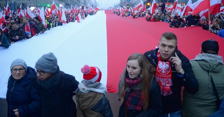 Zagraniczni dziennikarze nie wytrzymali. Ważne decyzje po Marszu Niepodległości