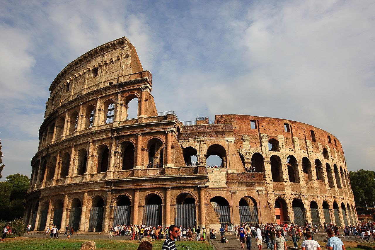 Włochy: Rzymskie Koloseum i Forum Romanum będzie miało wzmocnioną ochronę