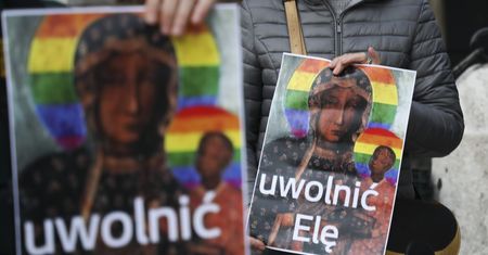 Prokuratura umywa ręce od zatrzymania. Chodzi o "profanację" Matki Boskiej