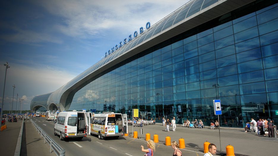 Lotnisko Moskwa-Domodiedowo leży 42 kilometry od Moskwy