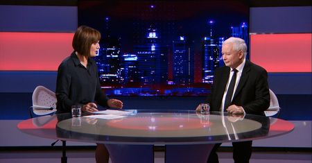 Kaczyński oddaje władzę Morawieckiemu. "Jest ode mnie młodszy, zdolniejszy"