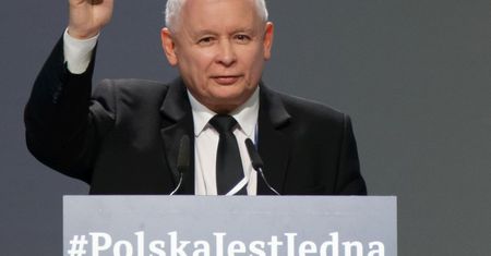 Warzecha: „Gołębie kontra jastrzębie. Decydujące starcie (OPINIA)