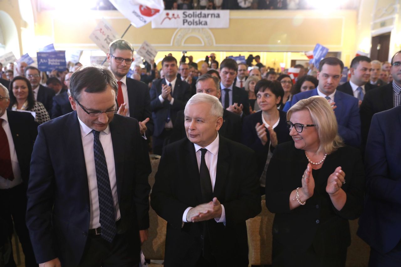 "Ziobryści" zapraszają Jarosława Kaczyńskiego na konwencję o sądach. Prezes PiS jest sceptyczny