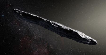 Skała, czy jednak statek obcych? Planetoidę Oumuamua pokrywa organiczny kokon