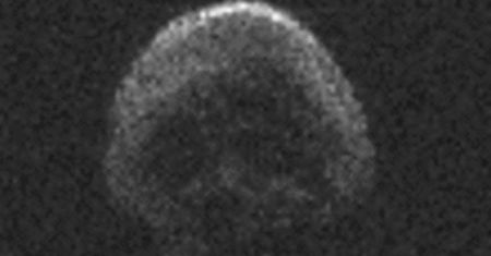 Przypomina ludzką czaszkę. Asteroida pojawi się blisko Ziemi
