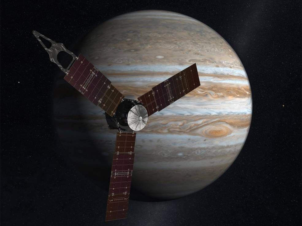 NASA: Sonda Juno zbliżyła się do Jowisza. Takie zdjęcia widzimy pierwszy raz