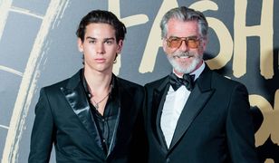 Pierce Brosnan pozuje z synem na London Fashion Week. Paris Brosnan to prawdziwy przystojniak