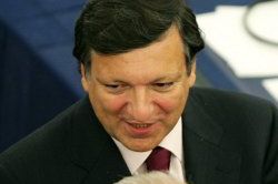 Komisja Barroso zatwierdzona przez Radę UE