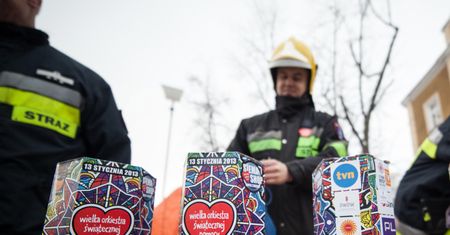 Strażacy nie pomogą WOŚP. "Mamy zostać w domu albo w jednostce"