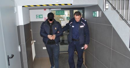 Warszawa. Napadli na wolontariusza i ukradli datki na WOŚP. Dwie osoby są w areszcie