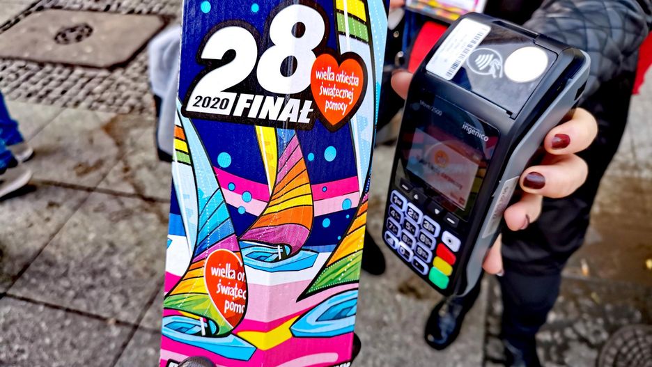 28. Finał WOŚP 2020. Fundacja do godziny 13 zebrała 13 mln zł