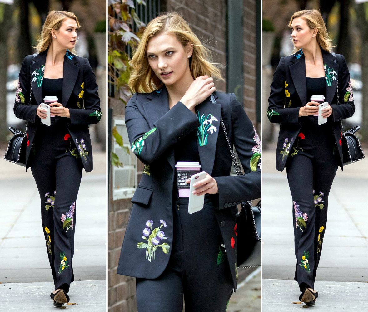 LOOK OF THE DAY: Karlie Kloss w kwiecistym garniturze