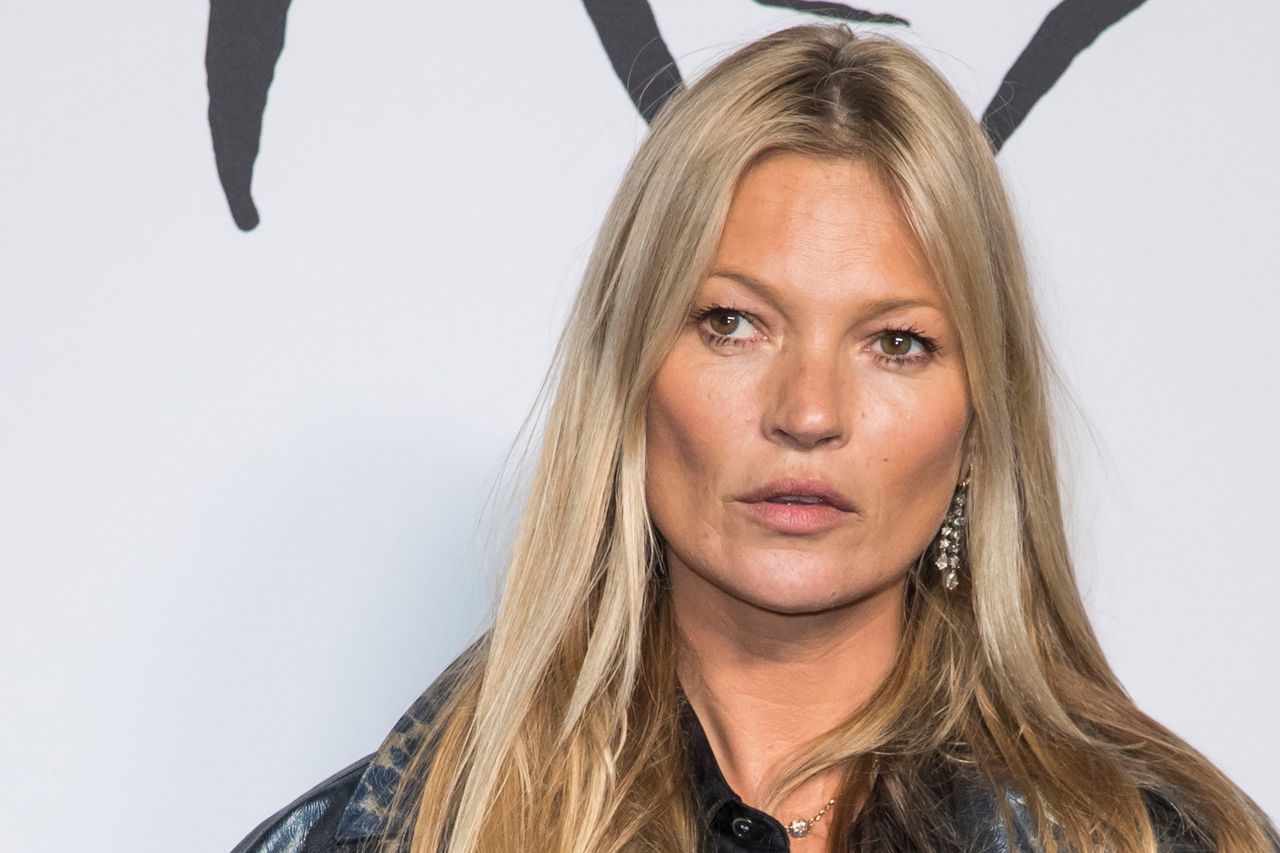 "Piękna niedoskonałość". Kate Moss kończy z promowaniem młodości i chudości