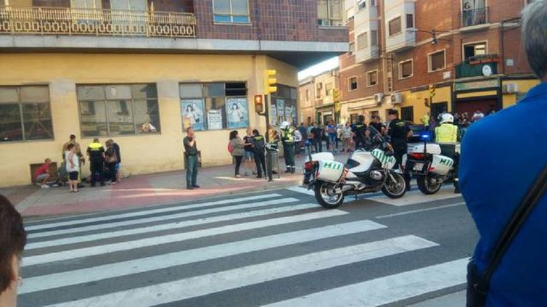 Atak samochodem w Saragossie. Są ranni przechodnie