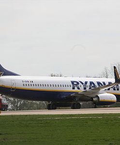 W Łodzi samolot wyjechał poza pas startowy