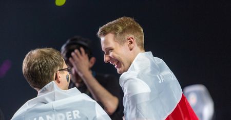 Finały League of Legends Championship Series - prawie jak mecz reprezentacji Polski
