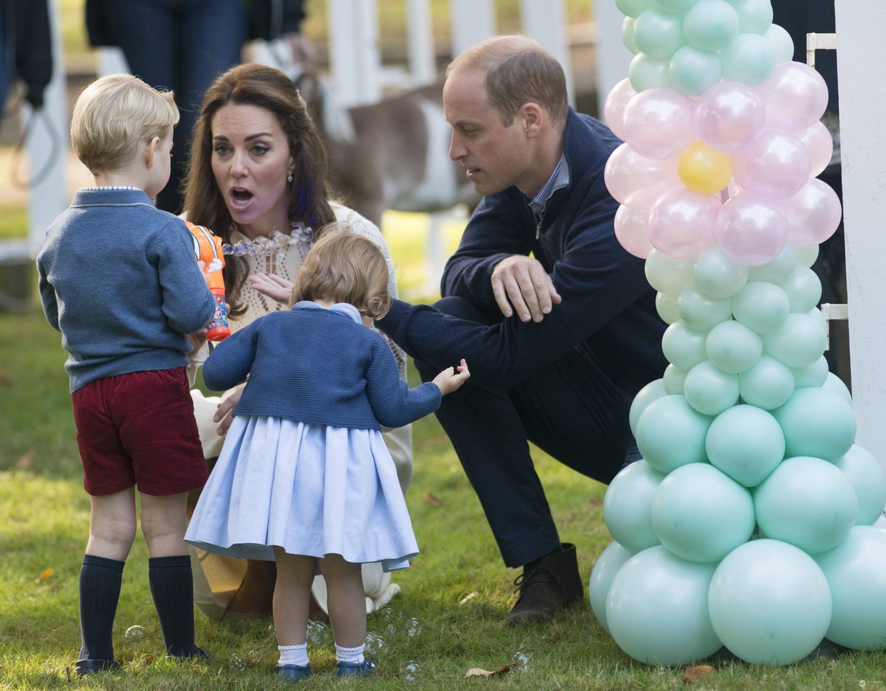 Księżna Kate jak wychowuje dzieci?