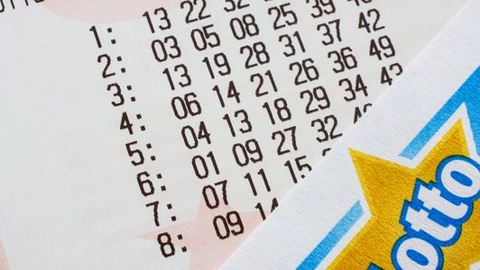 Rzadko kiedy udaje się skreślić szczęśliwą „szóstkę”. Ostatnio miało to miejsce 5 września, kiedy udało się wygrać 25 mln zł. 