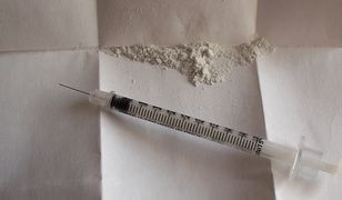 Wstrzyknął 15-latce morfinę. Narkotyk wytworzył z odkupionych tabletek