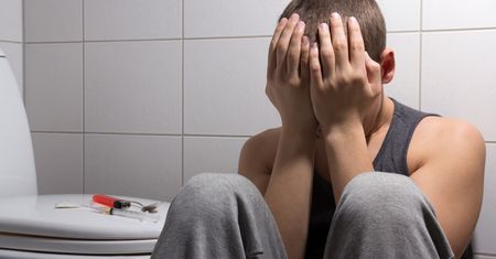 Ogromne poświęcenie ojca. Przedawkował heroinę dla syna
