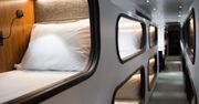 Autobus hotelem. I to jakim! Tutaj nawet weźmiesz prysznic