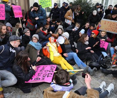 Stosunek do aborcji.  Wszystko zależy od tego, czy dotyczy bliskiej osoby