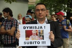 Protest przed Nuncjaturą Apostolską w Warszawie. Żądają dymisji abpa Marka Jędraszewskiego
