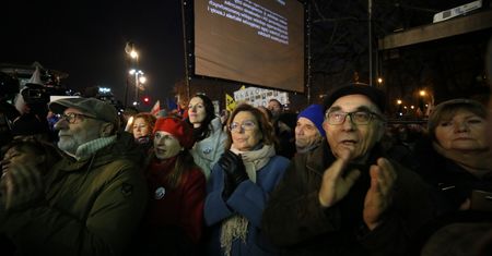 Protesty przed sądami. "Klub KO będzie dzisiaj przed Sejmem"