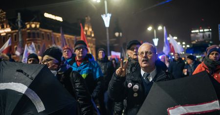 CNN o polskiej ustawie aborcyjnej: to zmusi kobiety do ostateczności