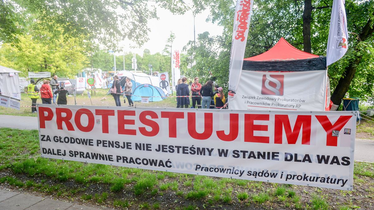 Protest pracowników prokuratur się opłacił. Ci dostaną w przyszłorocznym budżecie aż 27 proc. więcej na wynagrodzenia