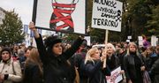 Dlaczego nikt nie słucha Polek? Kobiety demonstrują, rząd robi swoje, prof. Chazan jest "zadowolony i pełen optymizmu"