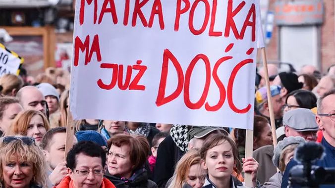 Projekt "Zatrzymaj aborcję" zakłada zakaz przerywania ciąży nawet w sytuacji, gdy płód posiada nieusuwalne wady. 