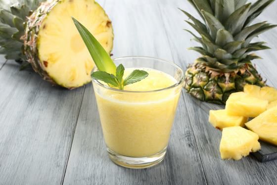 smoothie z ananasa 